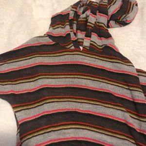 Knit hoodie pullover